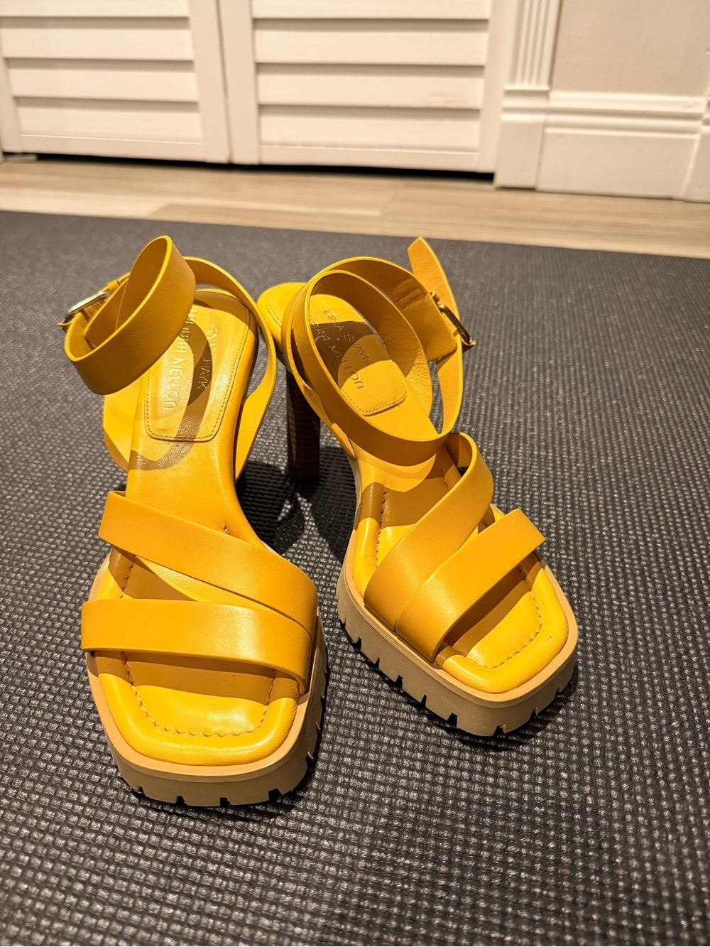 Tamara Mellon x Irina Shayk Yellow Leather Lug Sole Sandals 39.5